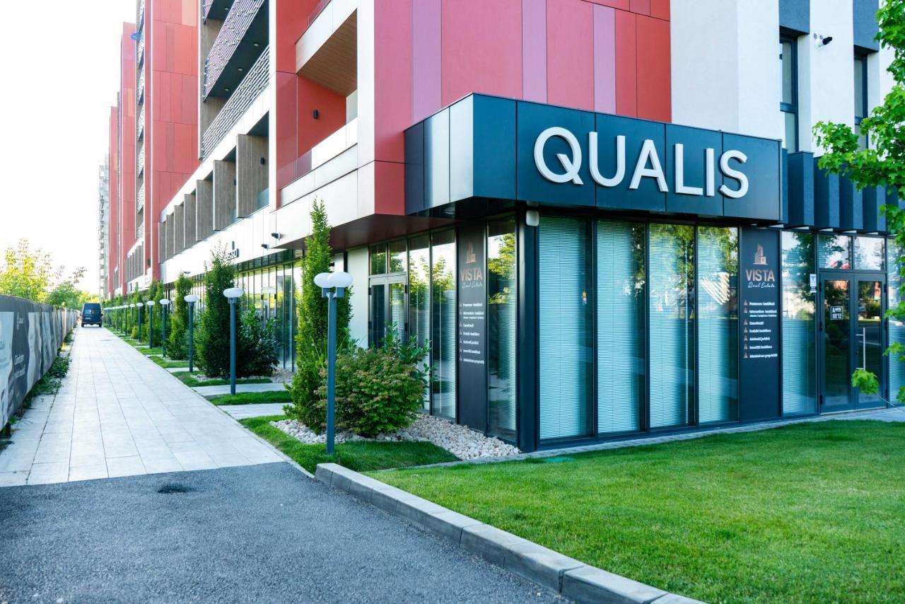 Apart B&V 55 Qualis - Luxury Mountain Escape Apartment Brasov Luaran gambar